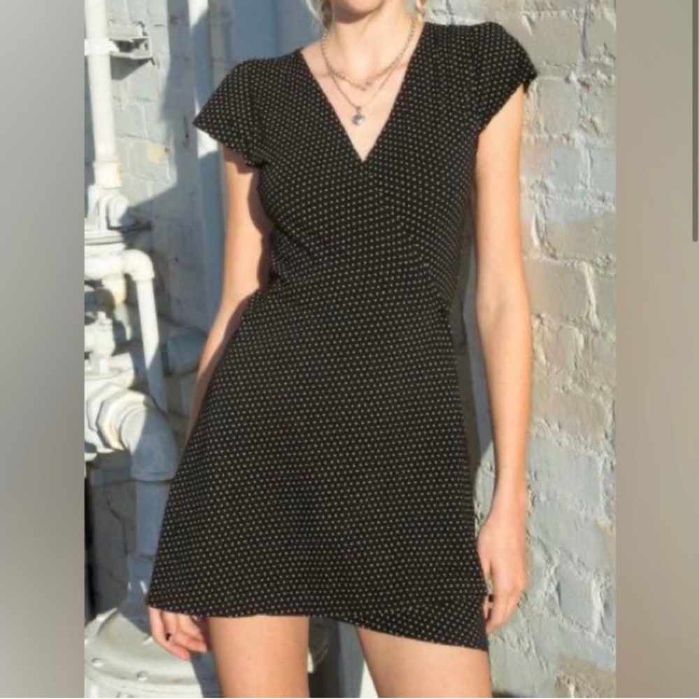 Brandy Melville wrap dress